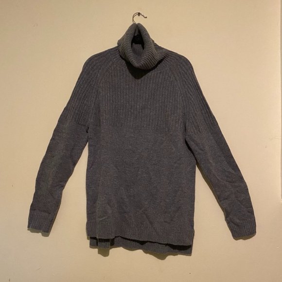 Pura Cashmere Stone Grey Turtleneck Sweater Size Medium NWT - Picture 8 of 9